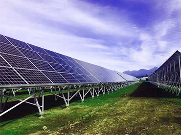 مشروع أرضي للطاقة الشمسية 1.2MW ، ألمانيا