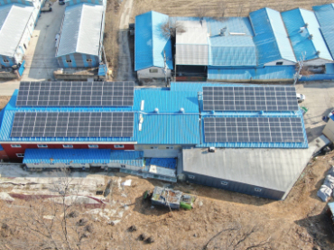 مشروع الطاقة الشمسية للسقف المعدني الكوري 282 كيلو وات سيول، كوريا